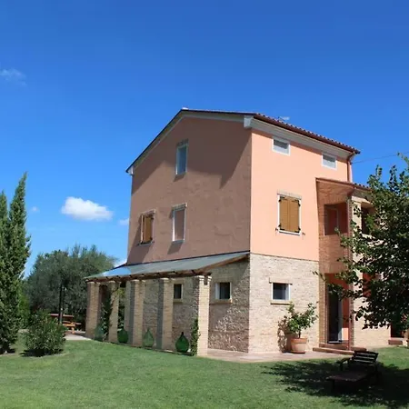 Casa Vacanze Kikenda Treia